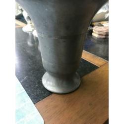 Partij : Brocante : tinnen vaas etc etc etc .Ook los te koop