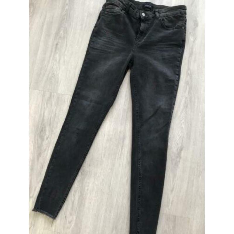 ** Nieuw Pieces Delly Jeans **