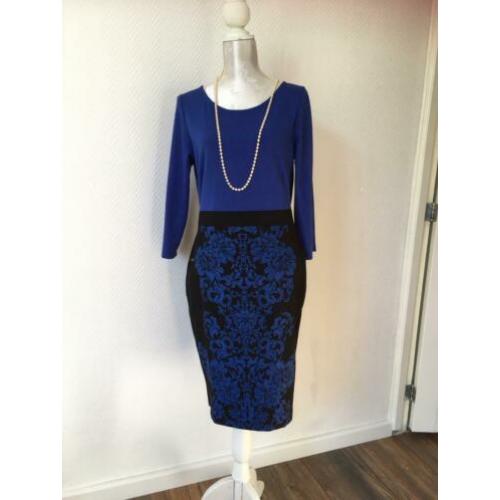 Prachtige nieuwe jurk Maat 40 stretch Blauw/Zwart
