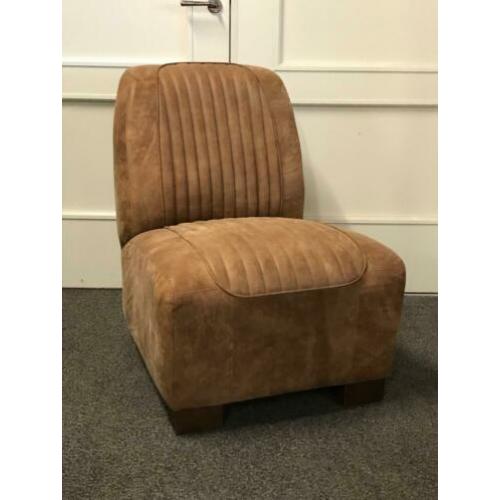 Fauteuil in stoer leer