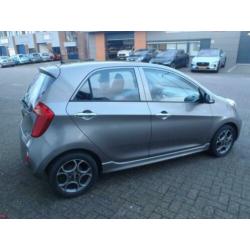 Kia Picanto 1.0 CVVT ISG Design Edition met navigatie