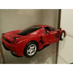 Enzo Ferrari 1:18 ( special Edition !!!!! )