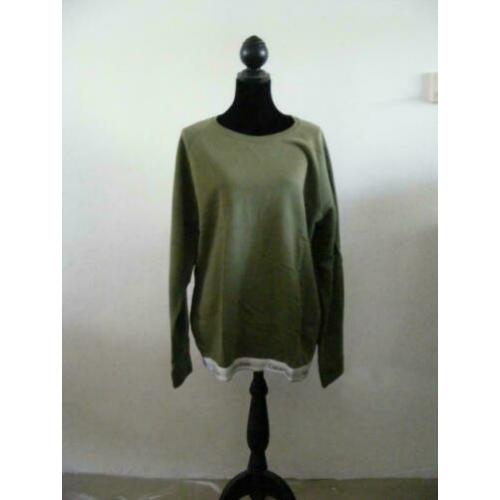 Calvin Klein legergroene sweater mt xl