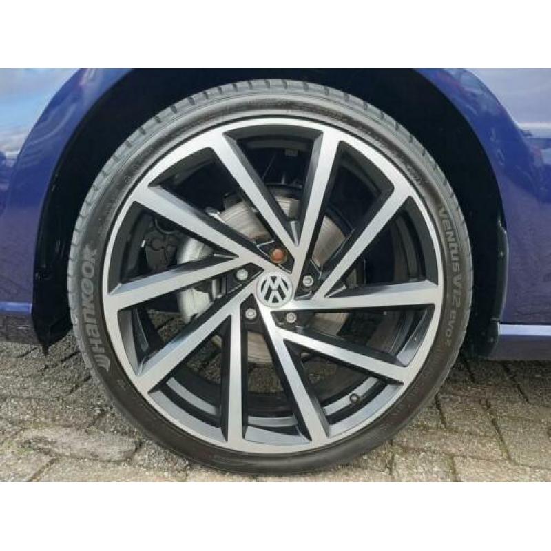 Volkswagen Golf 1.6 TDI Highline € 22.995,00