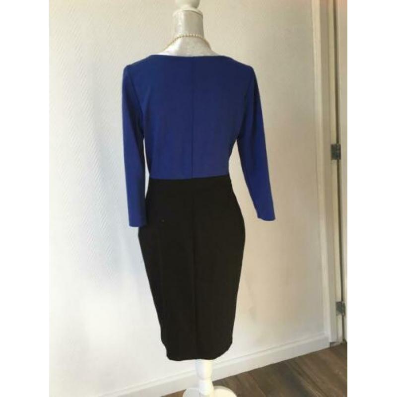 Prachtige nieuwe jurk Maat 40 stretch Blauw/Zwart