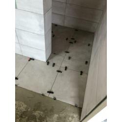Tegelzetter aangeboden 0637543860