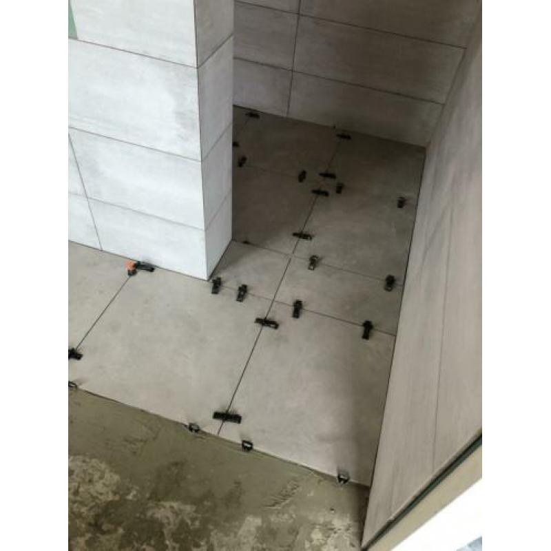 Tegelzetter aangeboden 0637543860