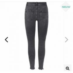 ** Nieuw Pieces Delly Jeans **