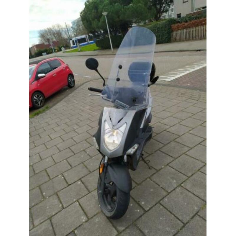 Kymco agilty 50 brom scooter bromscooter uit 2011