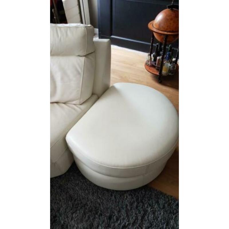 chateau d'ax hoekbank + fauteuil wit leder