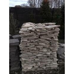 Flagstones ongeveer 25 m2 te koop