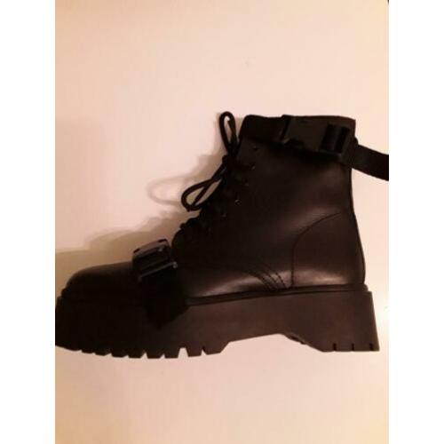 SACHA-echt leer boots 39 NIEUWE.