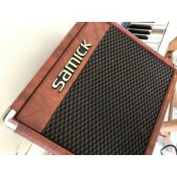 Vintage, SAMICK, LM 10B, gitaar/basversterker