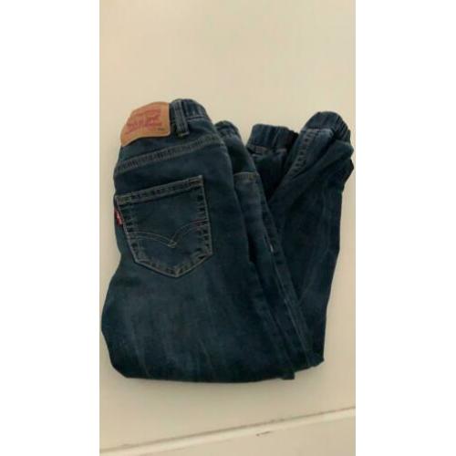 Levi jogger jeans 104/110
