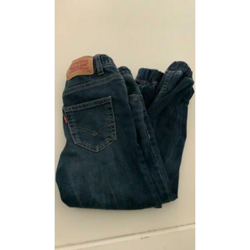 Levi jogger jeans 104/110