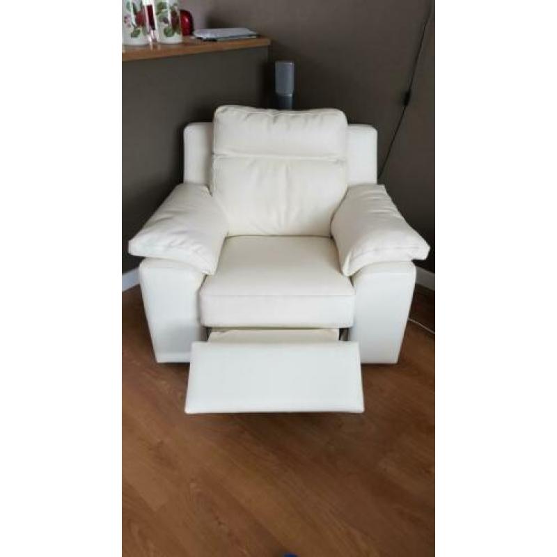 chateau d'ax hoekbank + fauteuil wit leder