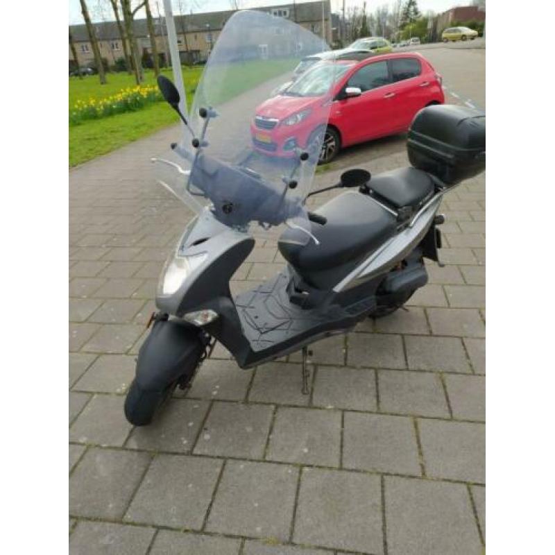 Kymco agilty 50 brom scooter bromscooter uit 2011