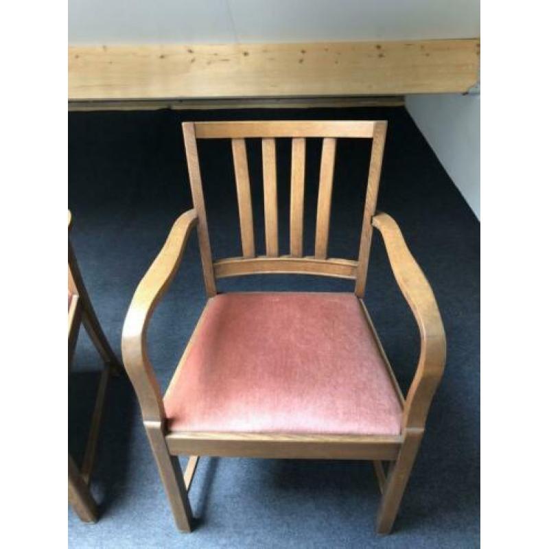 Antieken stoelen