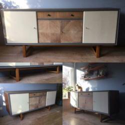 Stoer Vintage jaren’50 dressoir wandkast (massief en eco)