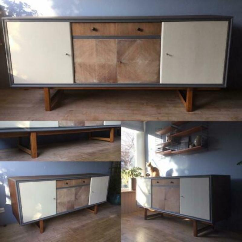 Stoer Vintage jaren’50 dressoir wandkast (massief en eco)