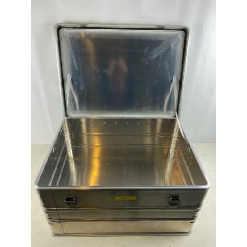 Stoere handige aluminium opbergkist N2194