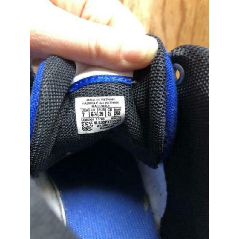 Hoge donkerblauwe kobalt blauwe Reebok sneakers 39