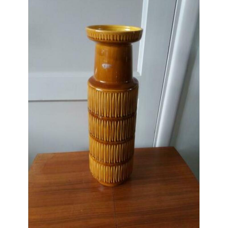Jaren 70 , vintage keramiek vaas.( retro )