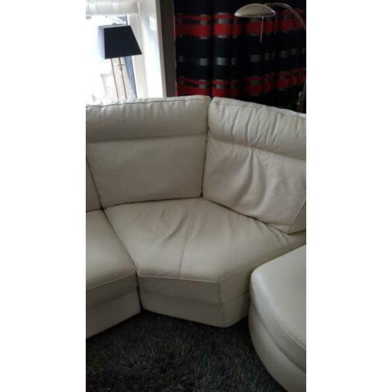chateau d'ax hoekbank + fauteuil wit leder