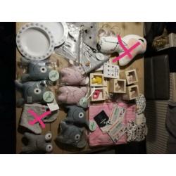 Leuke nieuwe babyspulletjes te koop!