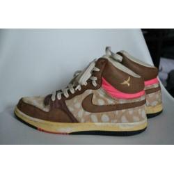 Nike Air force sneakers print beige bruin maat 41