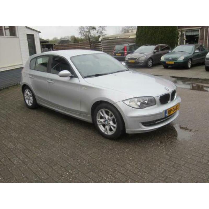 BMW 1-Serie 1.6 I 116 90KW 5DR H6