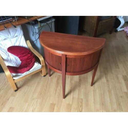 Kast roldeur