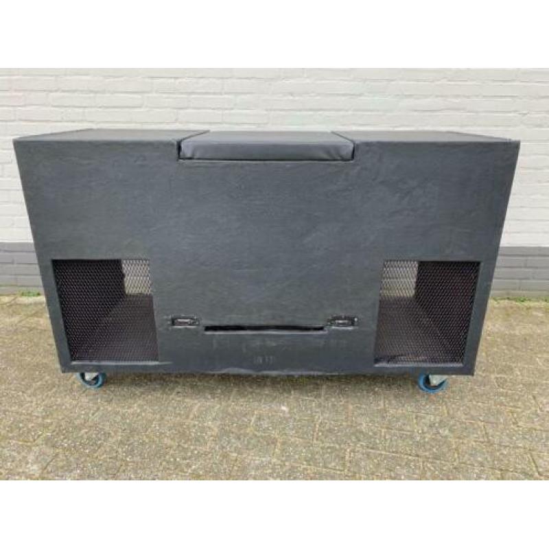 19 Inch Muzikanten Zitmeubel + Degelijke hoes