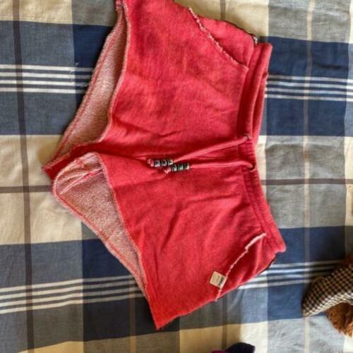 sportkleding - korte broekjes en legging