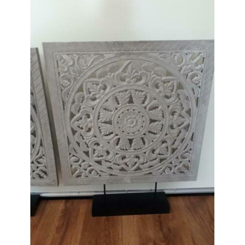 2x leuke raam / muur decoratie