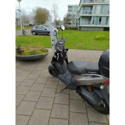 Kymco agilty 50 brom scooter bromscooter uit 2011