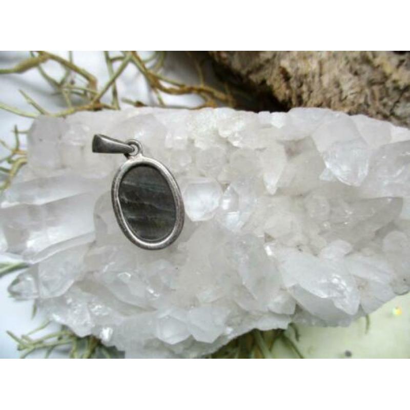 Labradoriet - Galaxyiet hanger in 925 sterling zilver
