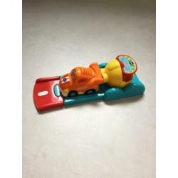 Toet toet auto politiebureau, lanceerbaan en diverse auto’s.