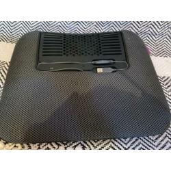 Zeer nette Logitech laptop koeler