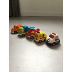 Toet toet auto politiebureau, lanceerbaan en diverse auto’s.