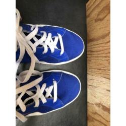 Hoge donkerblauwe kobalt blauwe Reebok sneakers 39