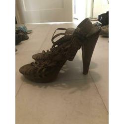 Sandalen bruin kroko print bandjes hoge hak maat 40