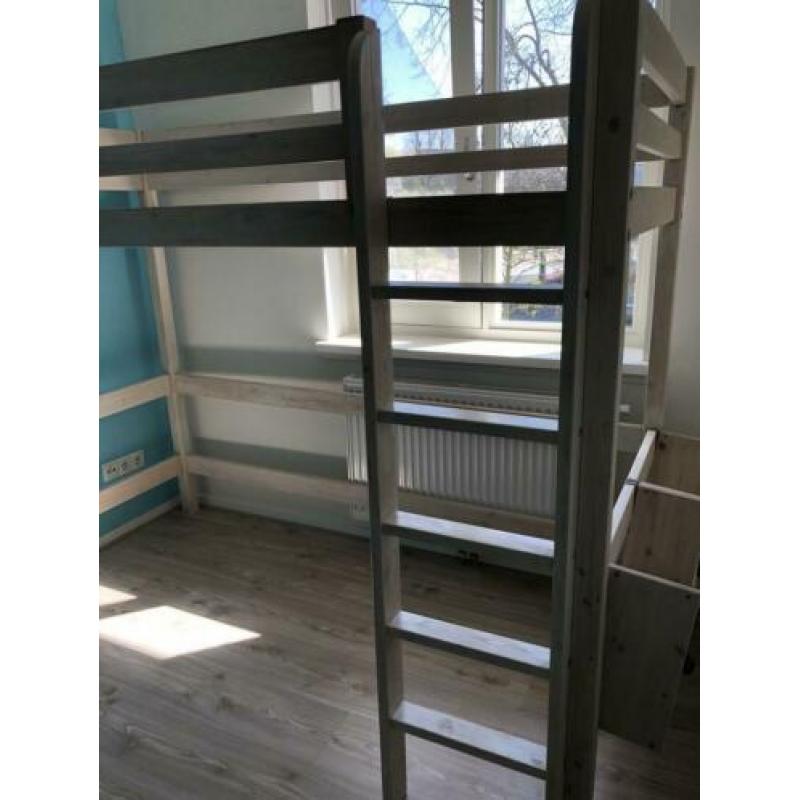 Hoogslaper hout wit, tegen elk aannemelijk bod