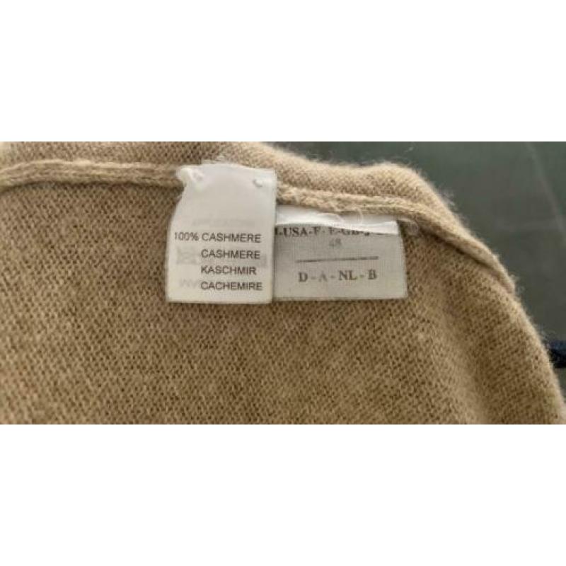 Fraai 100% Cashmere vest Brunello Cucinelli maat 48