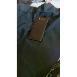 Galaxy s8 perfect werkend maar scheur in het serm