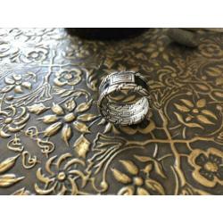 Fantaisie Ring Zwart en Zilveren kleur - Maar 17