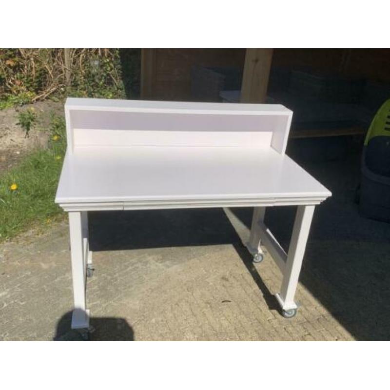 Houten bureau op wieltjes LxBxH 100x60x88