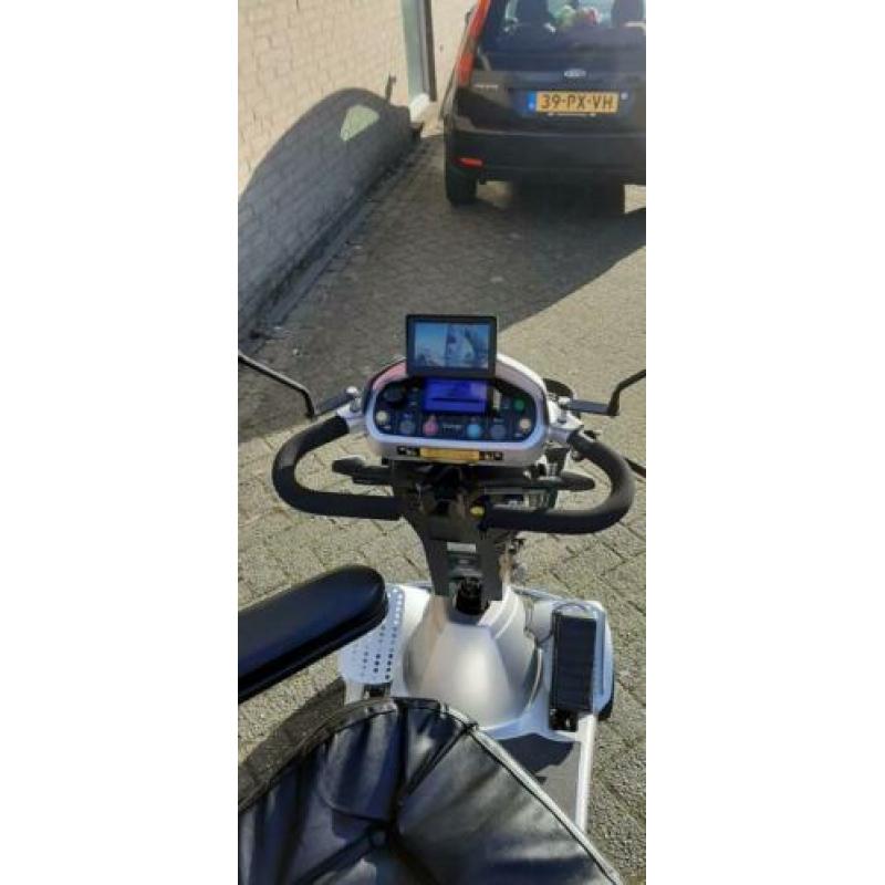 Schitterende scootmobiel Type quingo toura 2