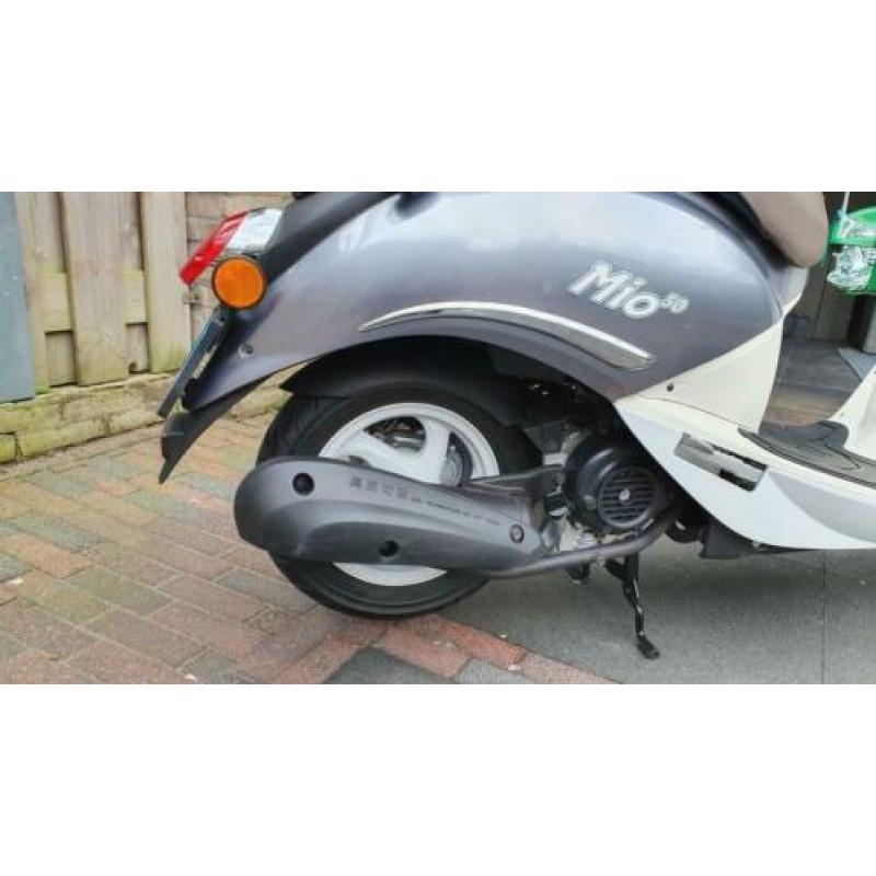 Sym mio snorscooter 2016