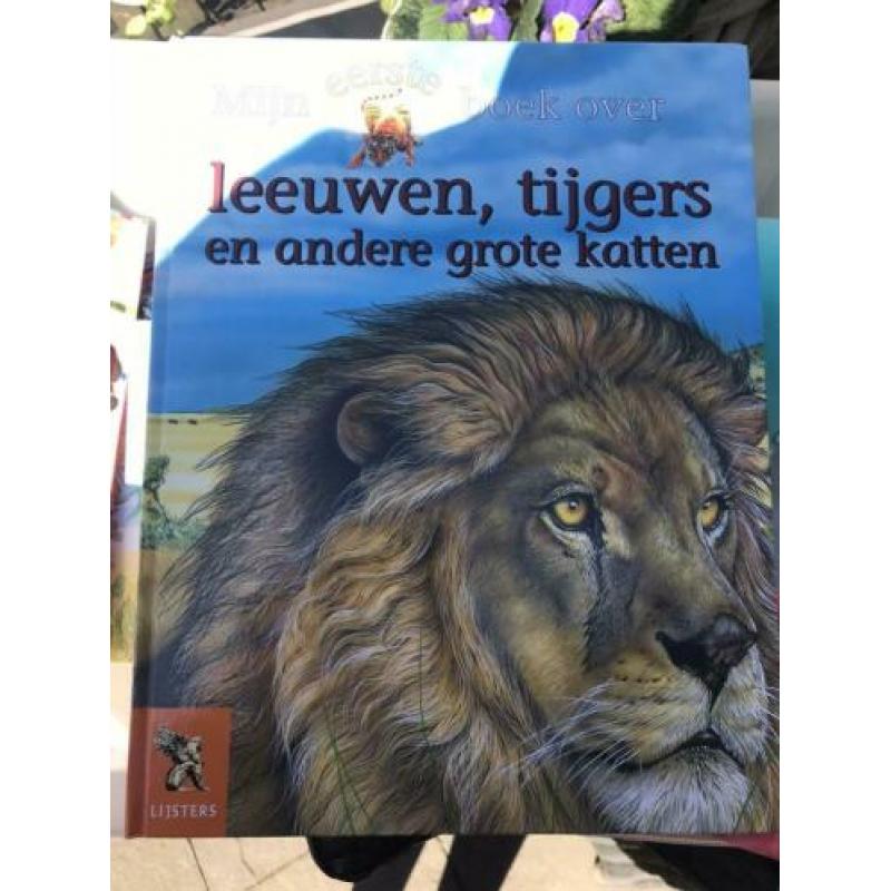 Het grote dierenboek kidsweek,super dieren map incl kaart